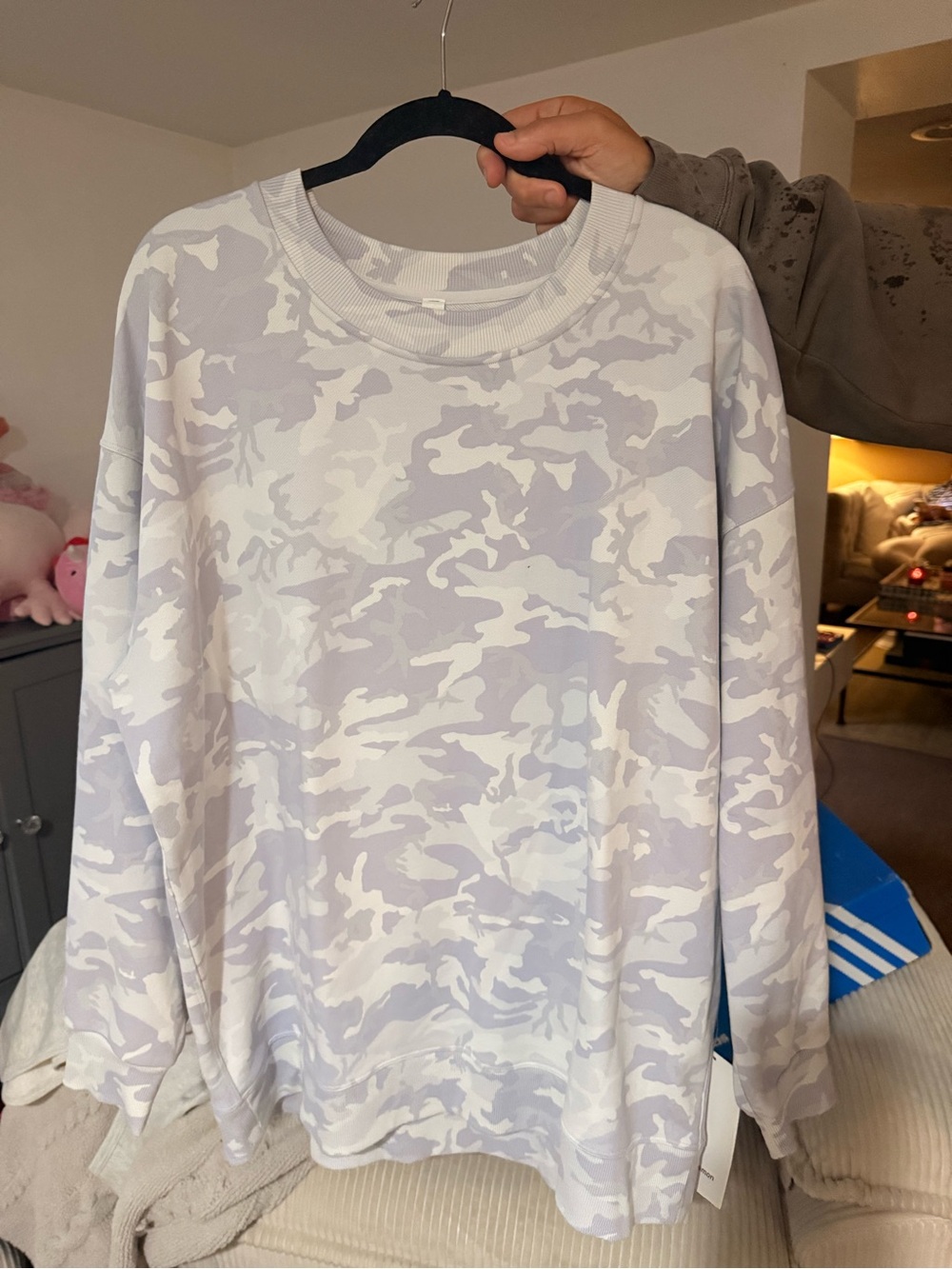 Men’s lululemon White & Light Gray Camo Long Sleeve Top